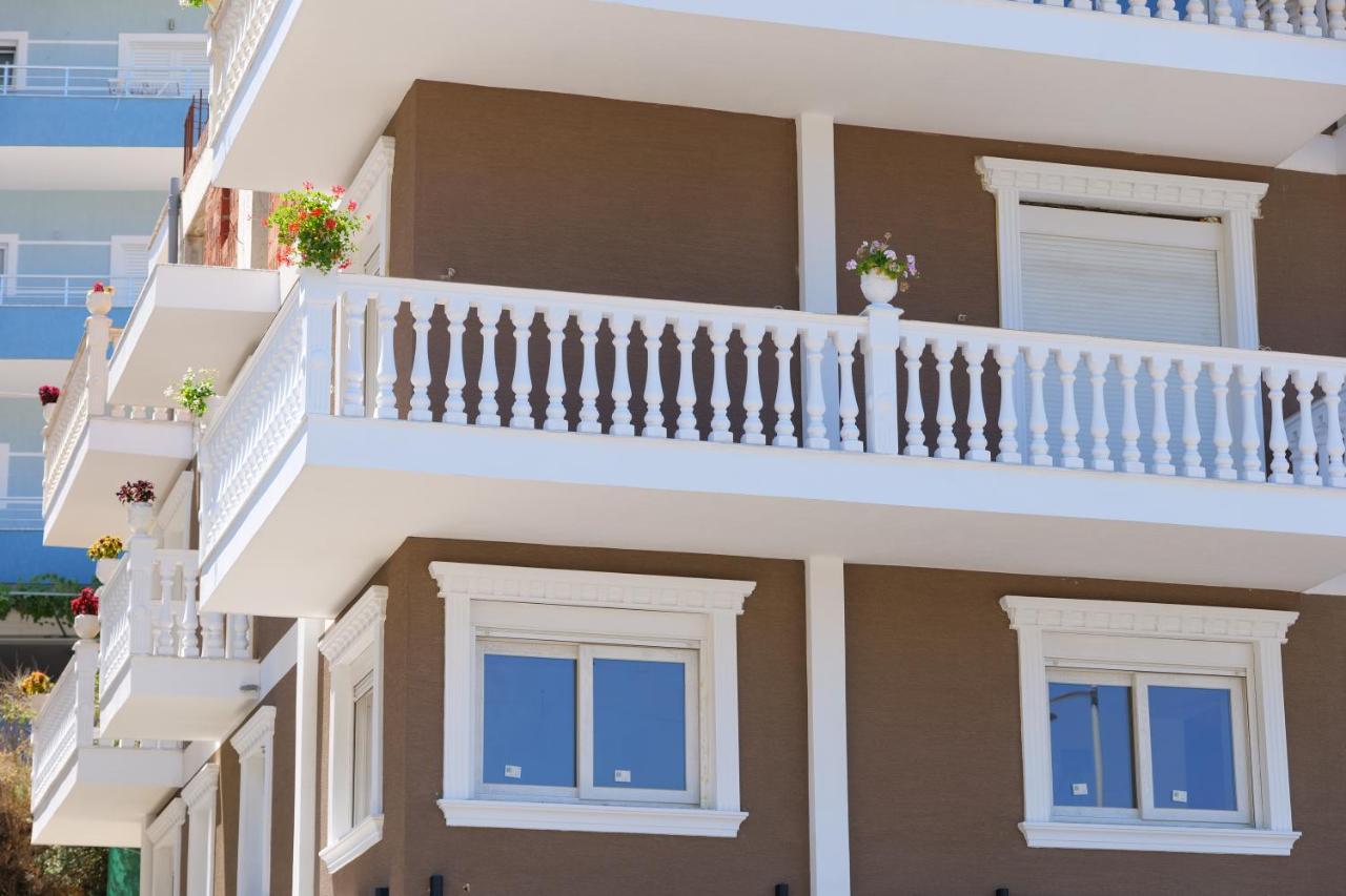 Elite Hotel Sarandë Exteriör bild