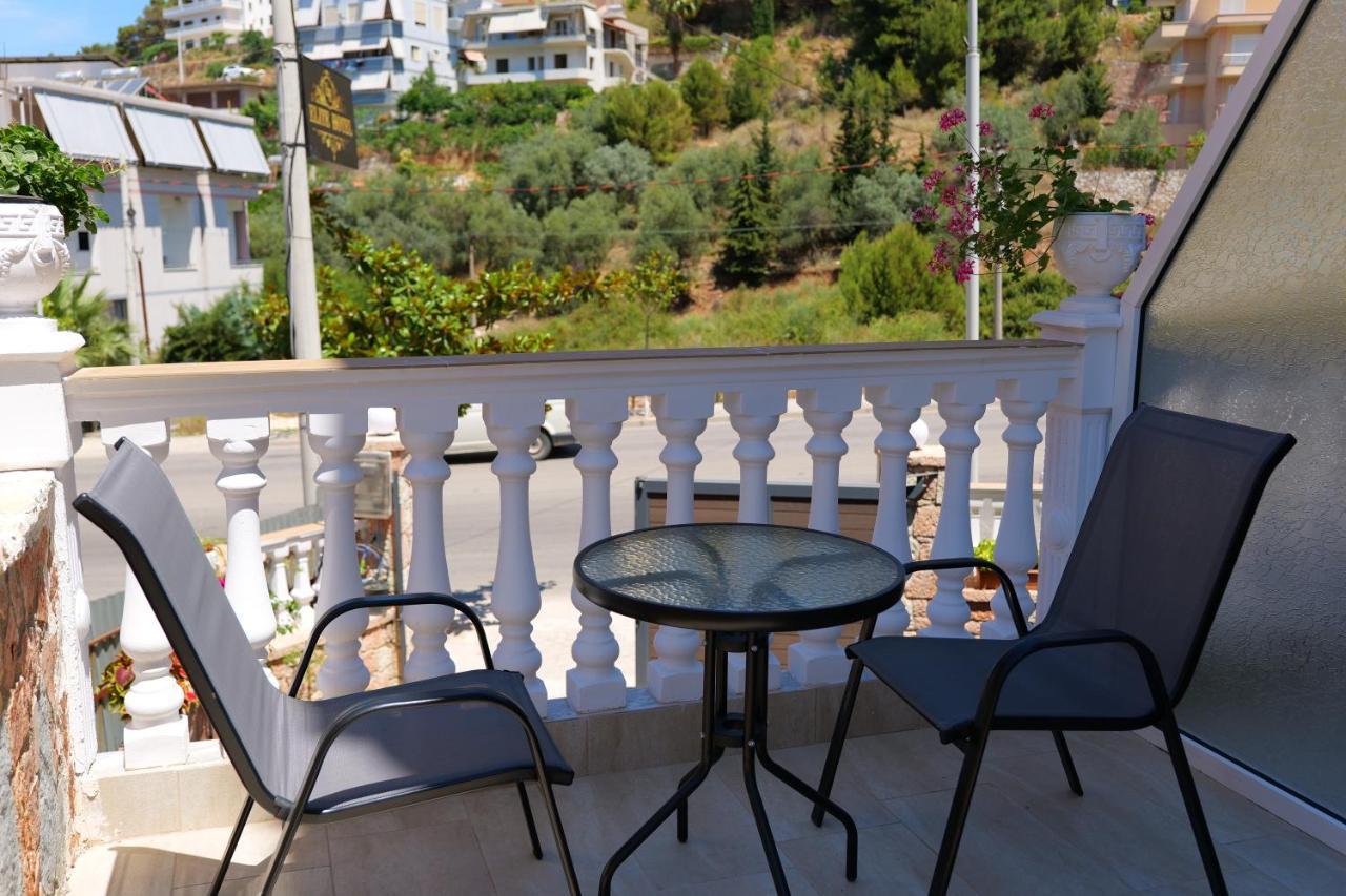 Elite Hotel Sarandë Exteriör bild